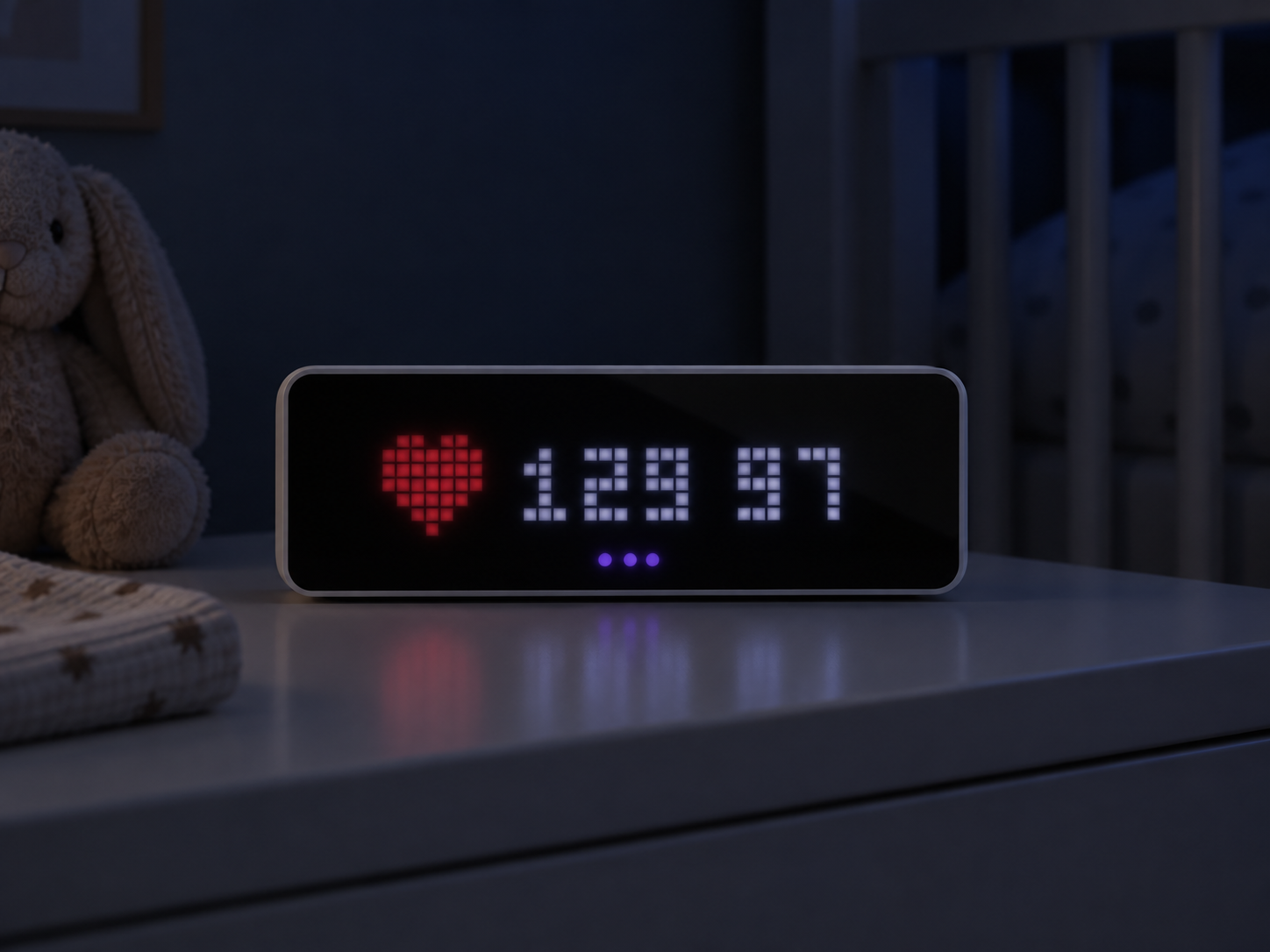 Dimmed Ulanzi display in a dark bedroom